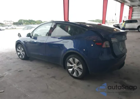 2024 Tesla Model Y Long Range Dual Motor All-Wheel Drive from USA, damaged, VIN 7SAYGDEE3RA268033